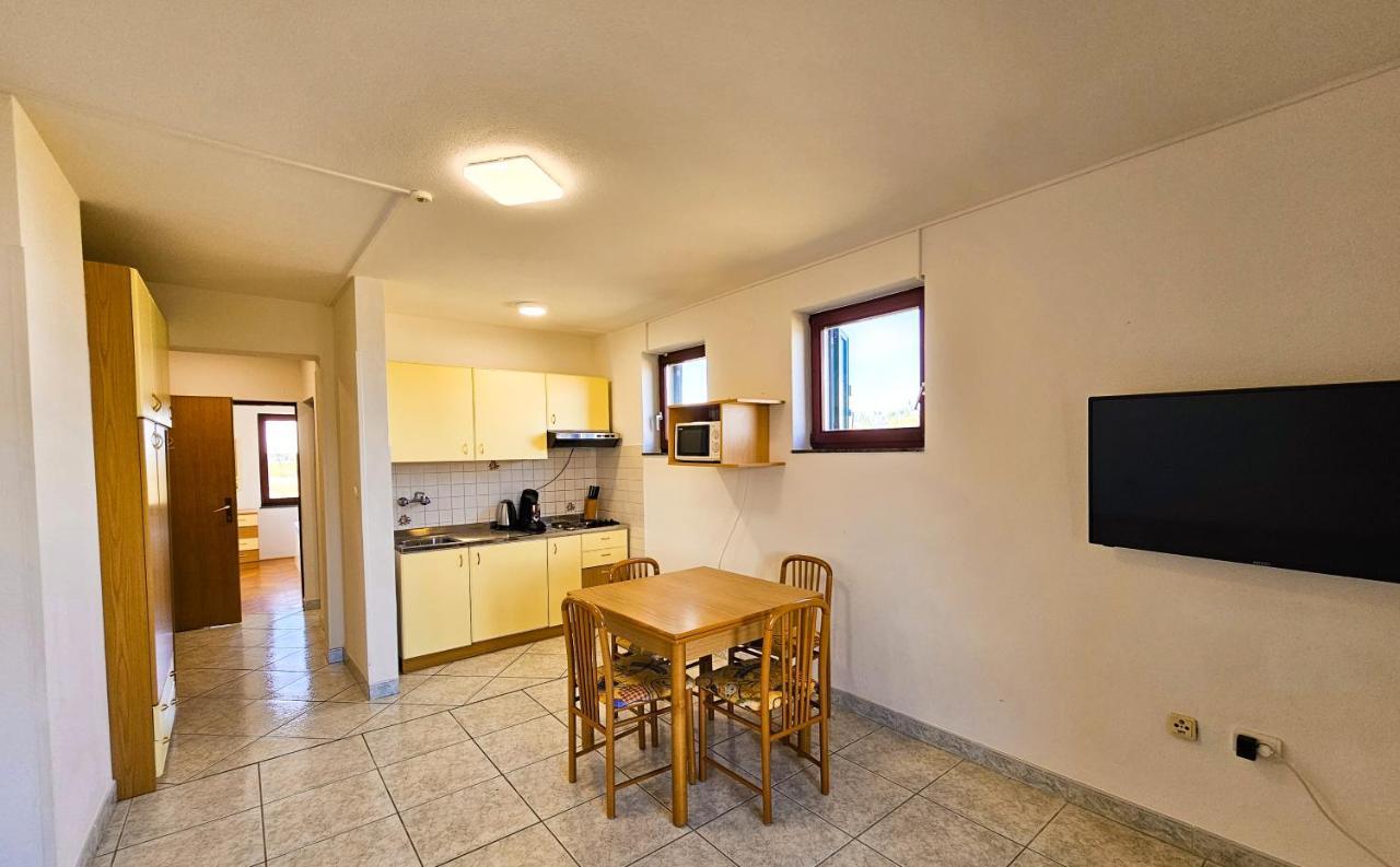 Aenona Sea View Apartments Nin Exterior foto